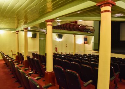 Fotografia da plateia da sala Cine-Teatro Tasso, Sertã